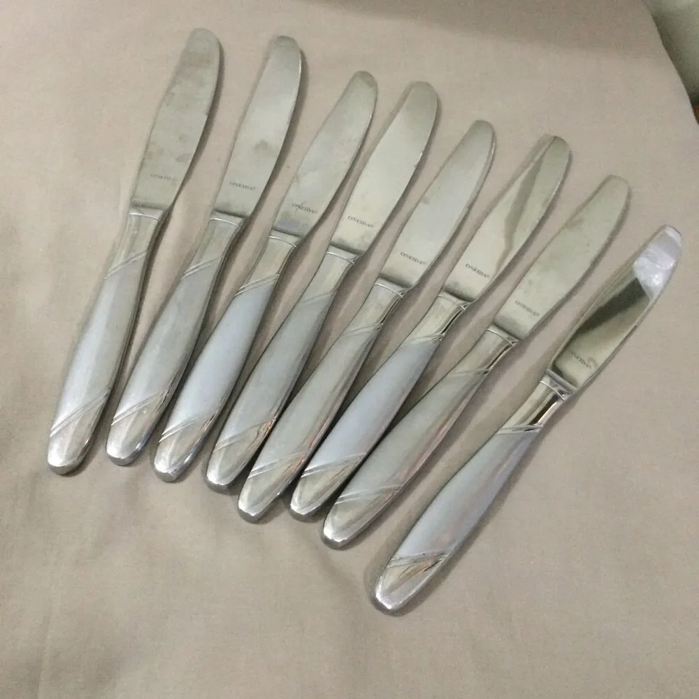 Oneida Flight Dinner Knives Set Of 8 Stainless Flatware Silverware 9.25 In